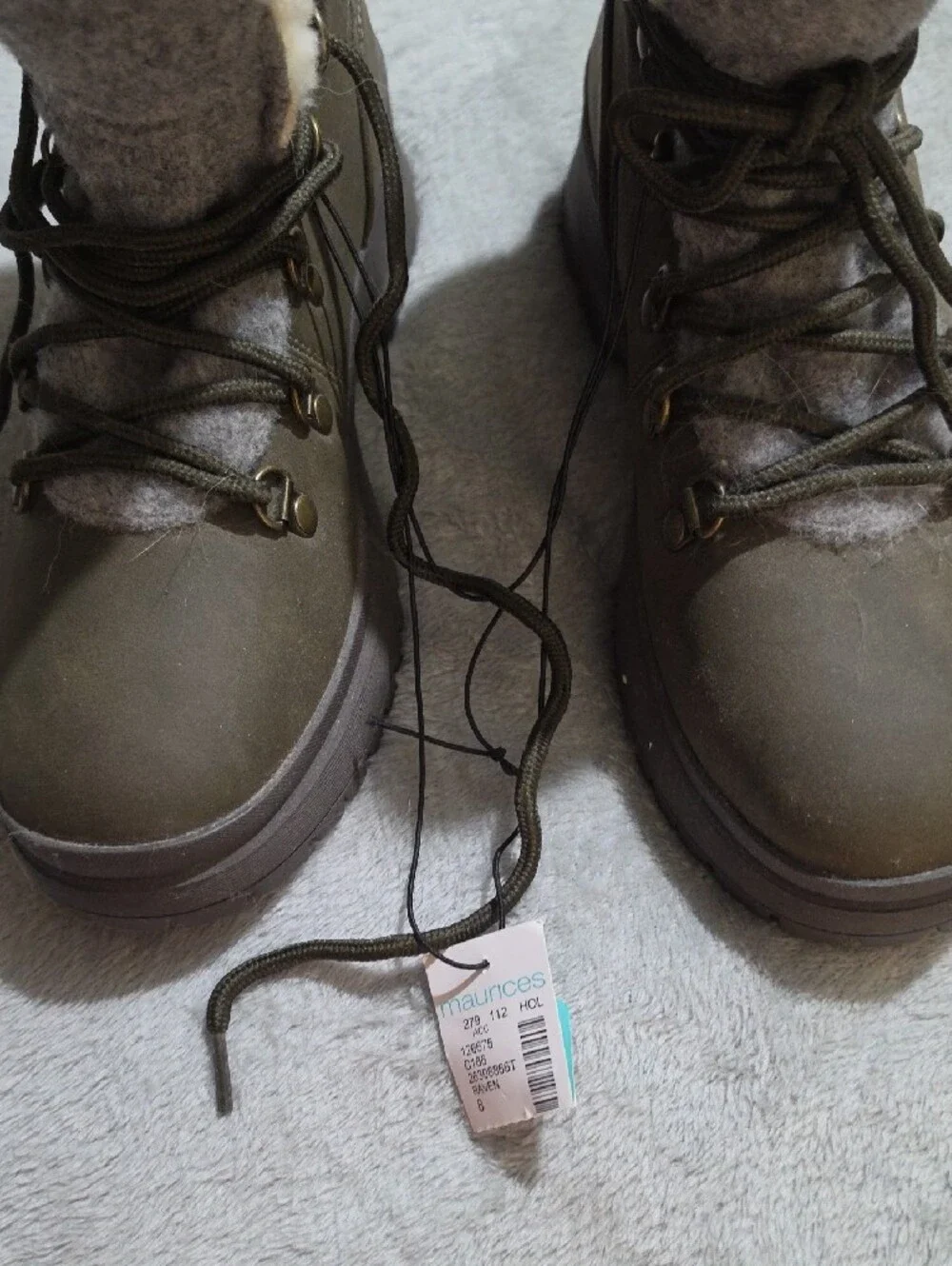 Olive Green Women's Winter Lace-Up Boots with Shearling Trim